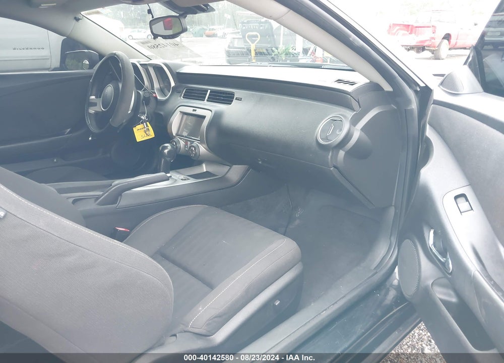 2010 CHEVROLET CAMARO 1LT VIN: 2G1FB1EV4A9126800