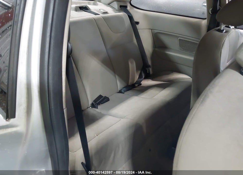 2008 FORD FOCUS VIN: 1FAHP33N88W151898