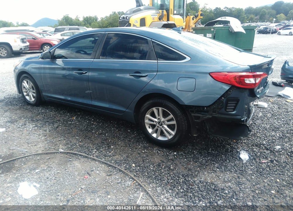 2016 HYUNDAI SONATA SE VIN: 5NPE24AF1GH282401