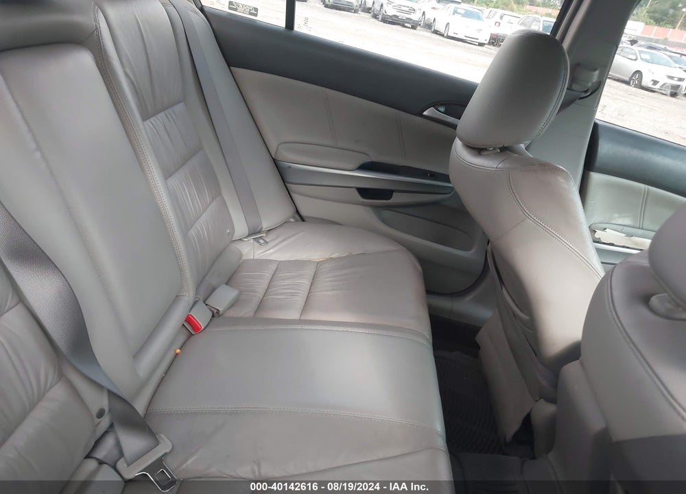2008 HONDA ACCORD 3.5 EX-L VIN: 1HGCP36838A024601