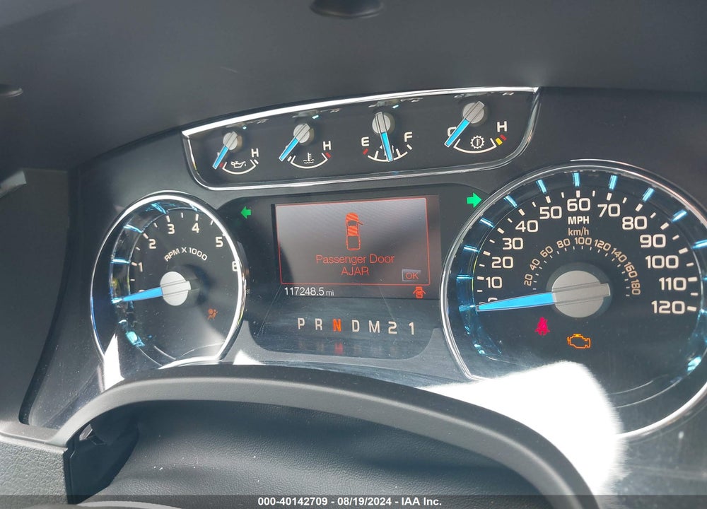 2014 FORD F-150 LARIAT VIN: 1FTFW1EF8EFD08632