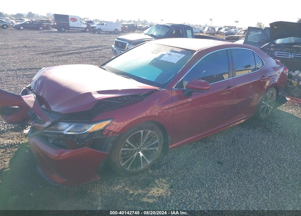 2018 TOYOTA CAMRY SE VIN: 4T1B11HK4JU622642
