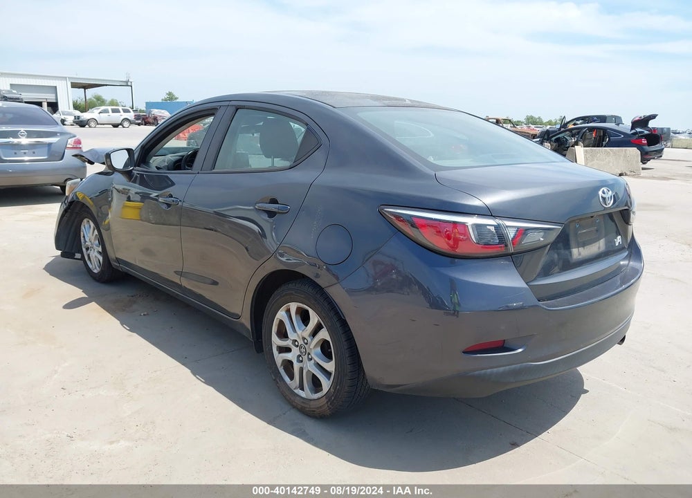 2018 TOYOTA YARIS IA VIN: 3MYDLBYV3JY317767