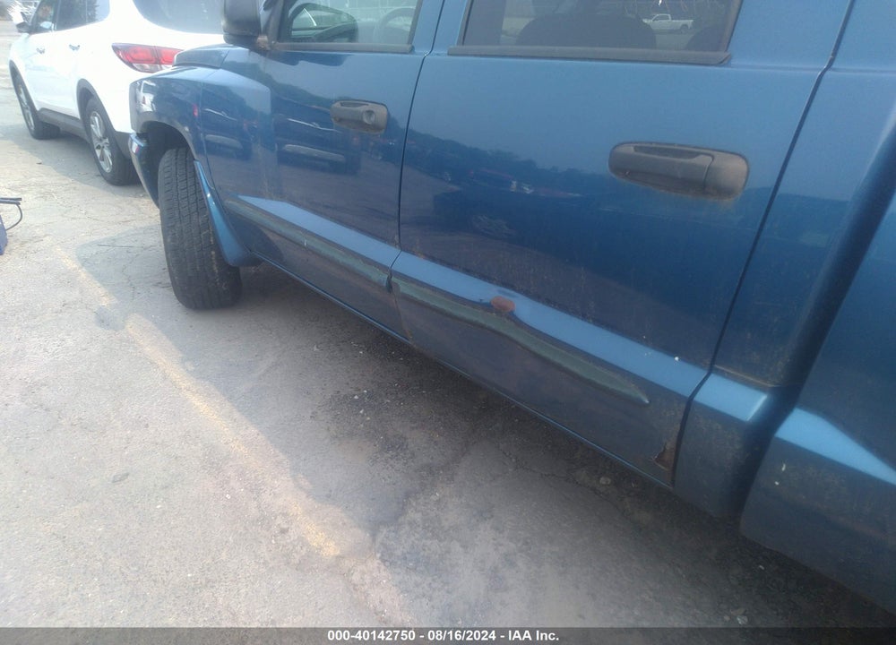 2006 DODGE DAKOTA SLT VIN: 1D7HW48K66S561126