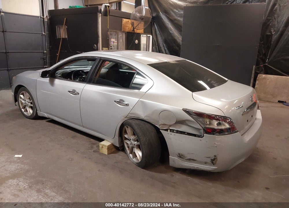 2013 NISSAN MAXIMA 3.5 S VIN: 1N4AA5AP4DC811627
