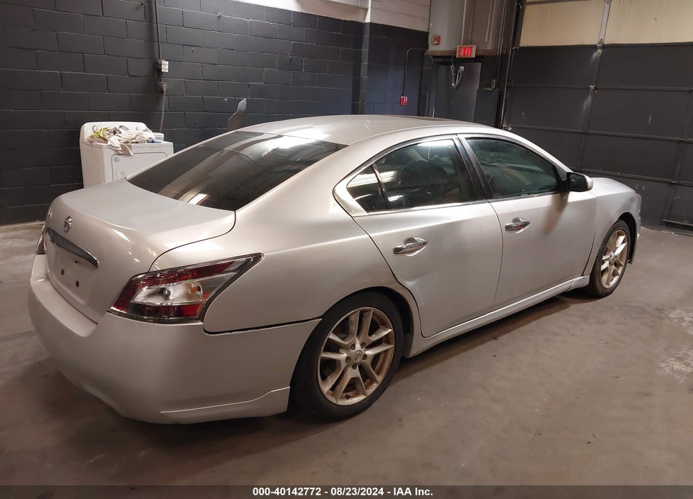2013 NISSAN MAXIMA 3.5 S VIN: 1N4AA5AP4DC811627
