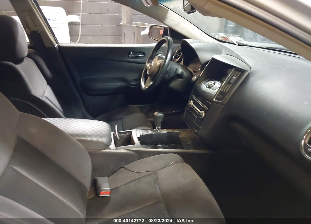 2013 NISSAN MAXIMA 3.5 S VIN: 1N4AA5AP4DC811627