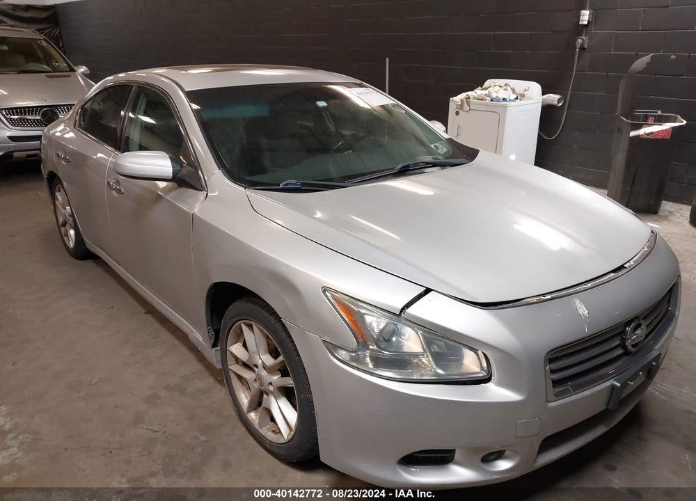 2013 NISSAN MAXIMA 3.5 S VIN: 1N4AA5AP4DC811627