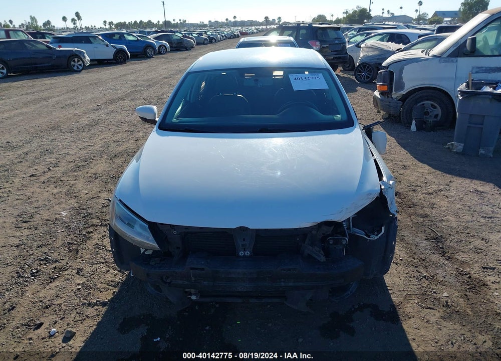 2013 VOLKSWAGEN JETTA 2.5L SE VIN: 3VWDP7AJ1DM437812