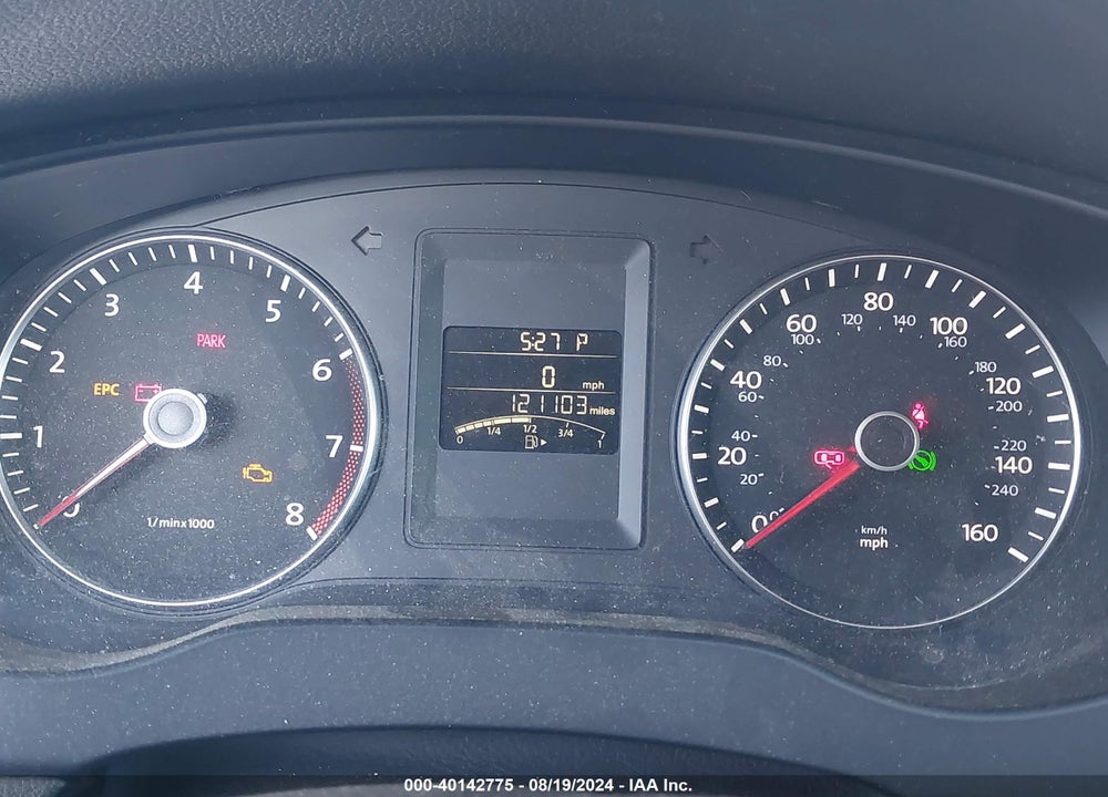 2013 VOLKSWAGEN JETTA 2.5L SE VIN: 3VWDP7AJ1DM437812
