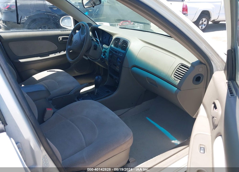 2001 HYUNDAI SONATA VIN: KMHWF25S91A396418