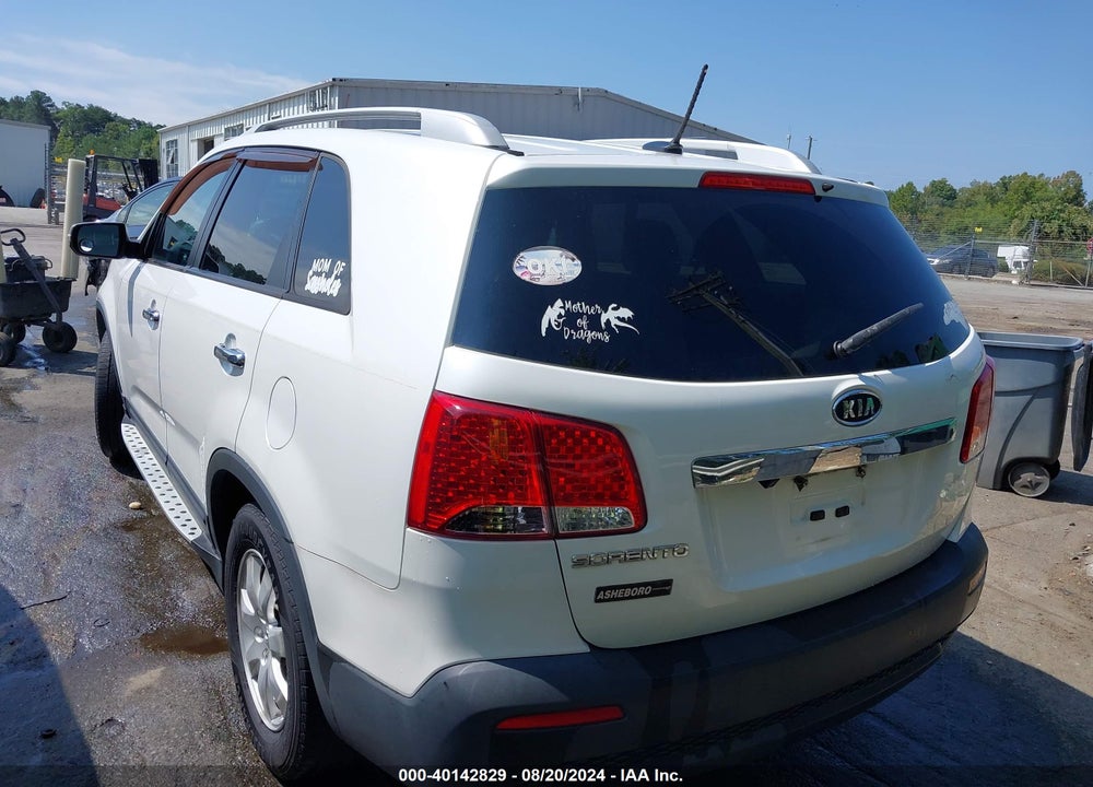 2012 KIA SORENTO VIN: 5XYKT4A62CG218241