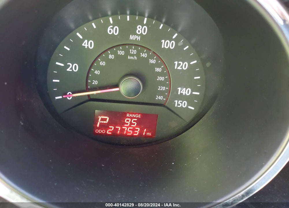 2012 KIA SORENTO VIN: 5XYKT4A62CG218241