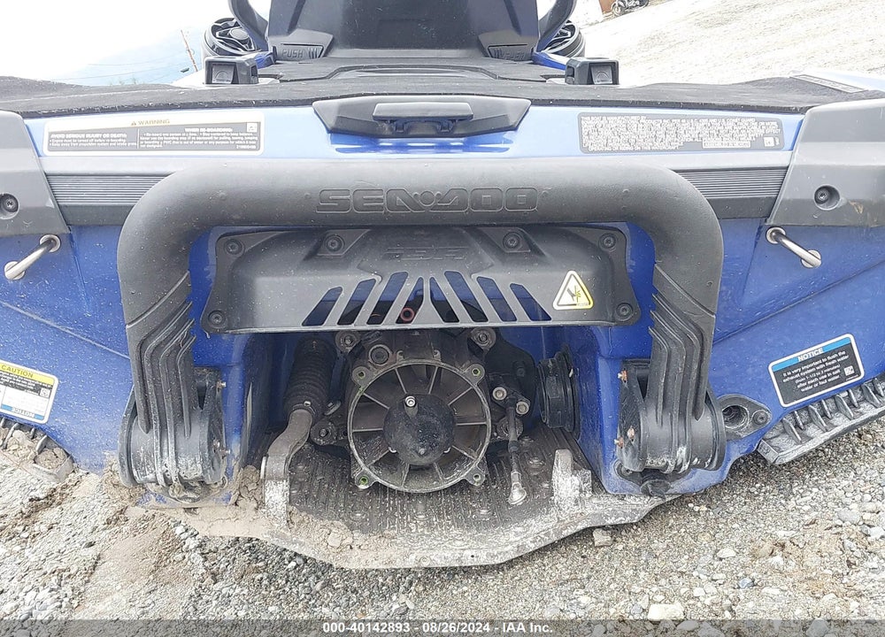 2020 SEA DOO SEA-DOO WAKE PRO 230 VIN: YDV33960L920