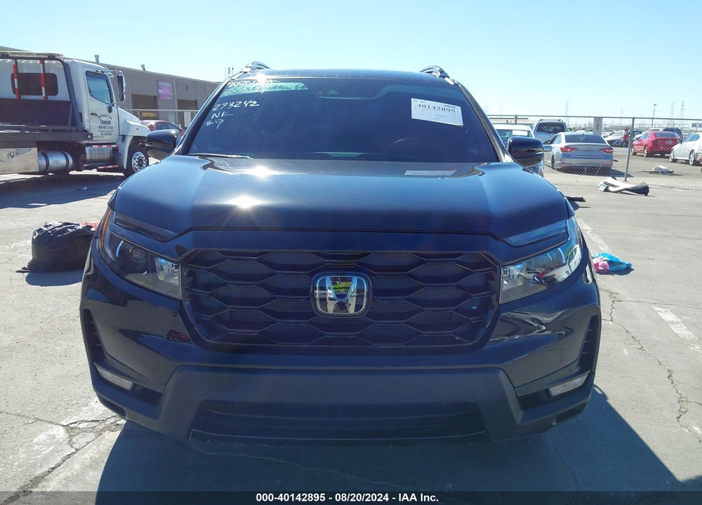 2023 HONDA PASSPORT ELITE VIN: 5FNYF8H06PB028238