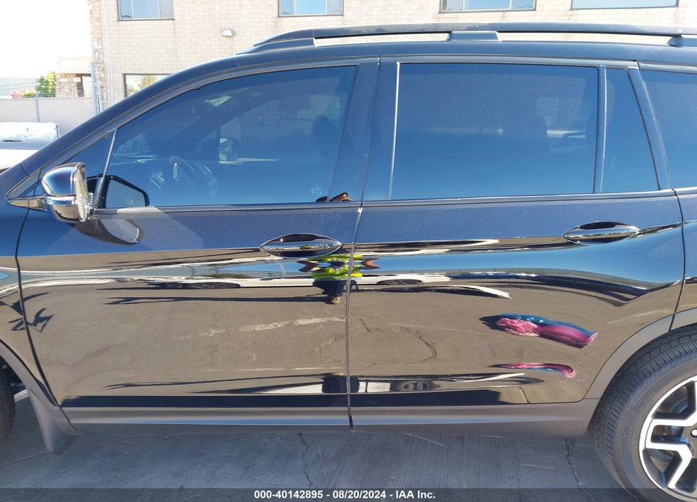 2023 HONDA PASSPORT ELITE VIN: 5FNYF8H06PB028238