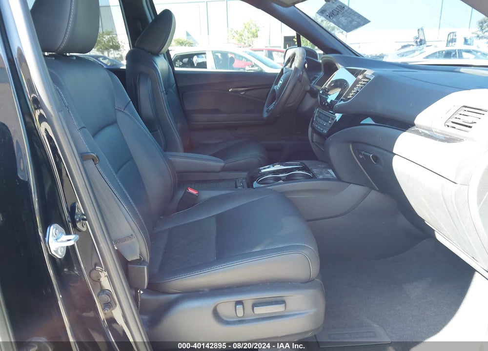 2023 HONDA PASSPORT ELITE VIN: 5FNYF8H06PB028238
