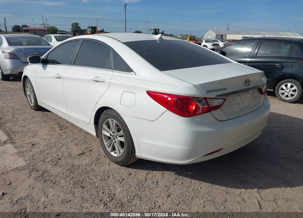 2013 HYUNDAI SONATA GLS VIN: 5NPEB4AC7DH725247