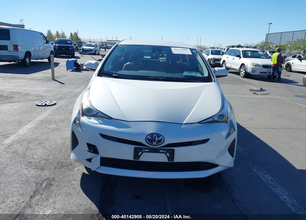 2018 TOYOTA PRIUS TWO VIN: JTDKBRFU2J3058239