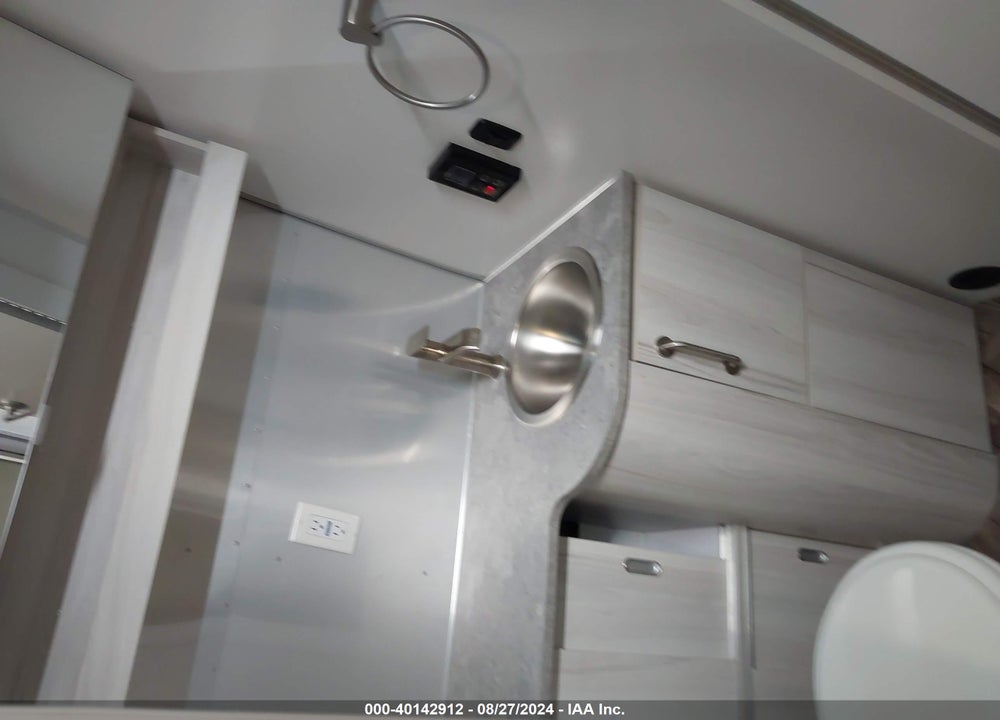 2021 AIRSTREAM OTHER VIN: 1STTFYL26MJ554832