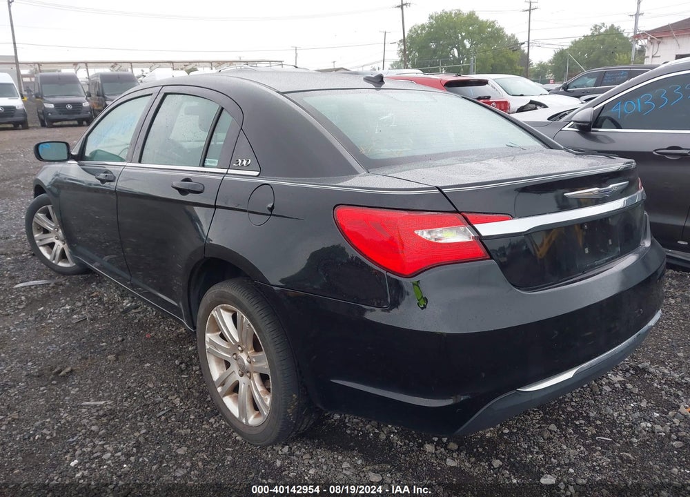 2013 CHRYSLER 200 TOURING VIN: 1C3CCBBB7DN585011