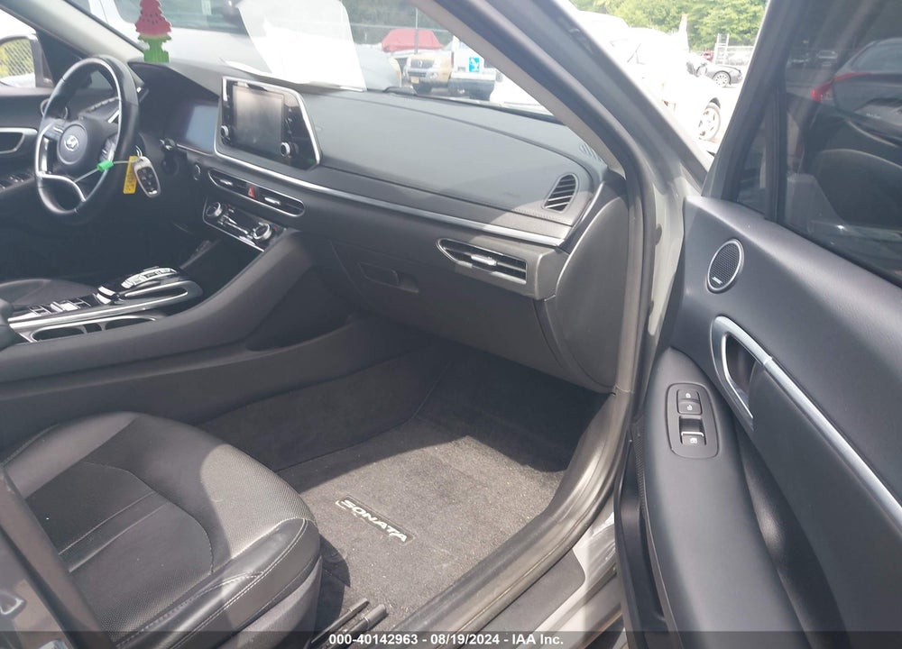 2020 HYUNDAI SONATA VIN: 5NPEF4JA3LH000827