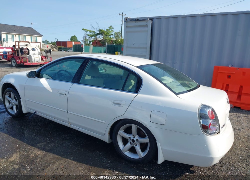 2005 NISSAN ALTIMA 3.5 SE VIN: 1N4BL11D15C298366