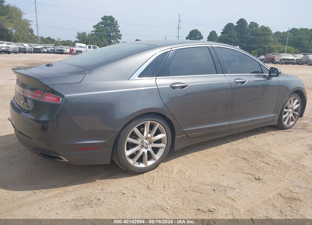 2015 LINCOLN MKZ VIN: 3LN6L2G94FR604379