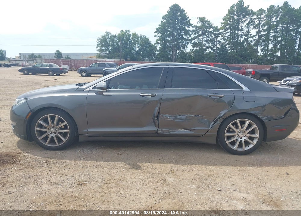 2015 LINCOLN MKZ VIN: 3LN6L2G94FR604379