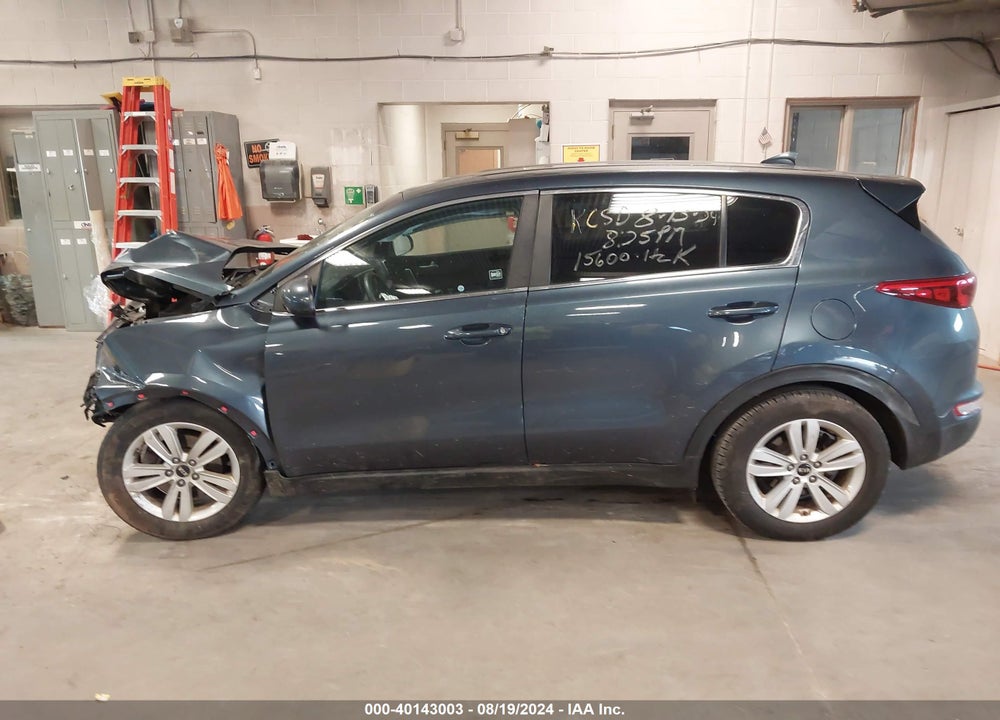 2018 KIA SPORTAGE LX VIN: KNDPM3AC4J7370812