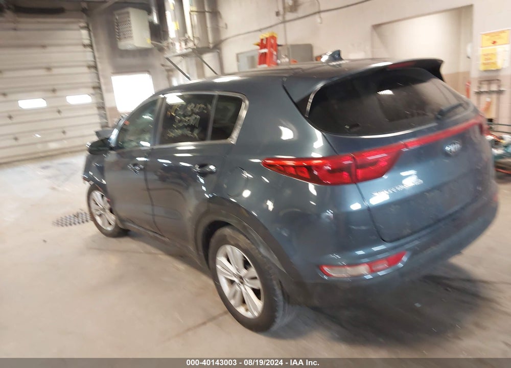 2018 KIA SPORTAGE LX VIN: KNDPM3AC4J7370812