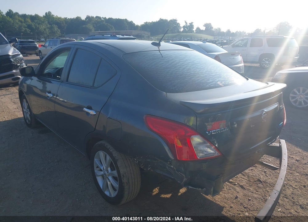 2015 NISSAN VERSA 1.6 SL VIN: 3N1CN7AP0FL834867