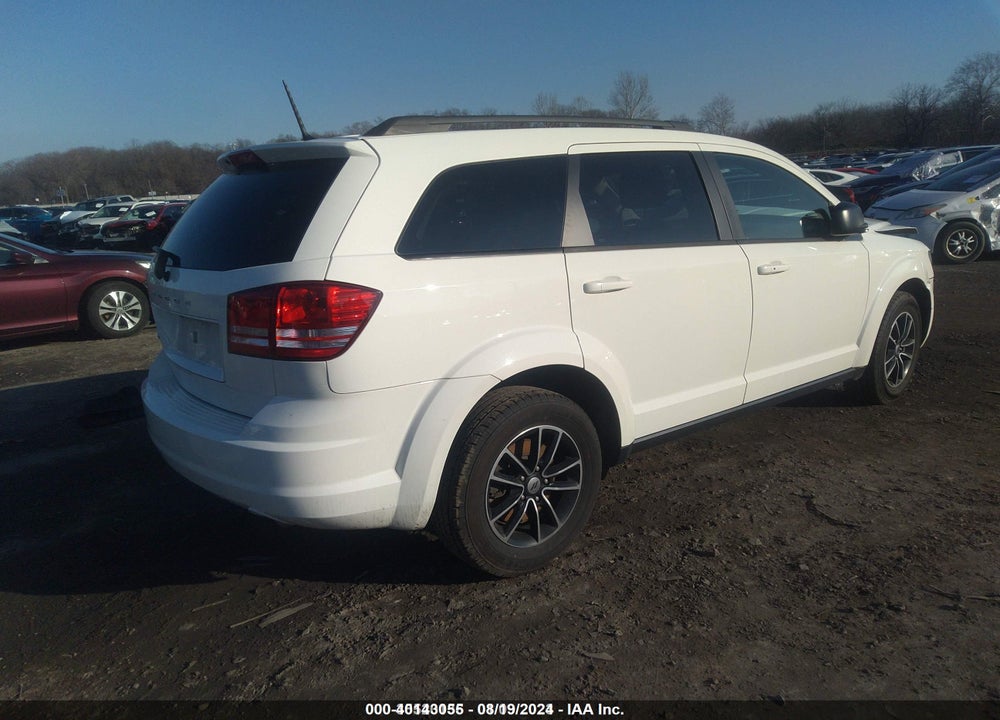 2018 DODGE JOURNEY SE VIN: 3C4PDCAB2JT528910