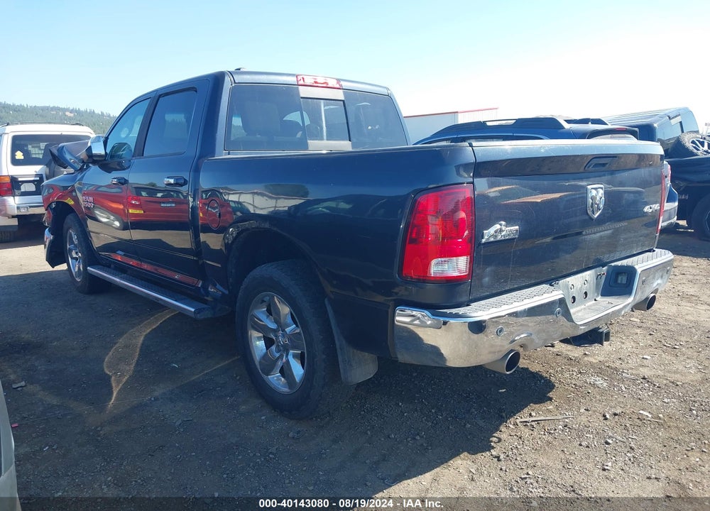 2013 RAM 1500 SLT VIN: 1C6RR7LT0DS615676