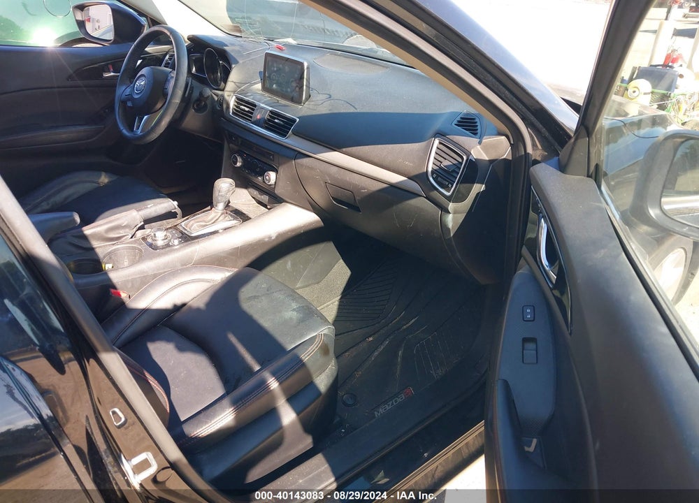 2015 MAZDA 3 S TOURING VIN: JM1BM1L37F1230646