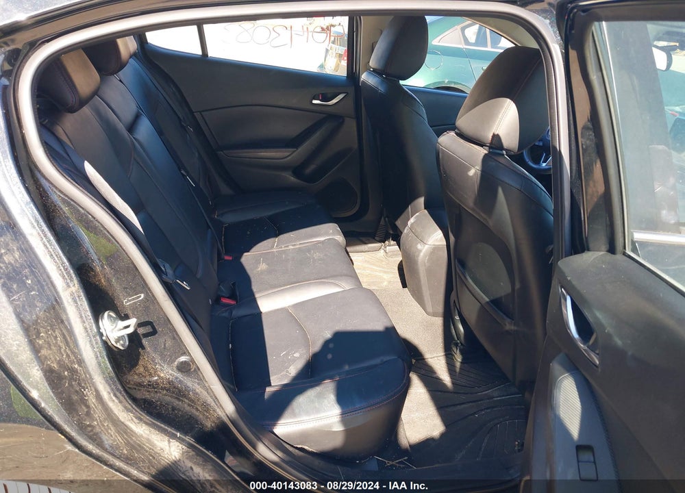 2015 MAZDA 3 S TOURING VIN: JM1BM1L37F1230646