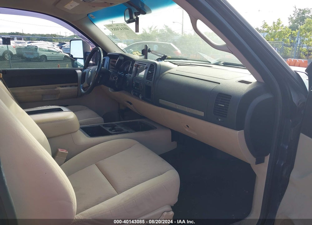 2007 CHEVROLET SILVERADO 1500 LT2 VIN: 3GCEK13M57G512573