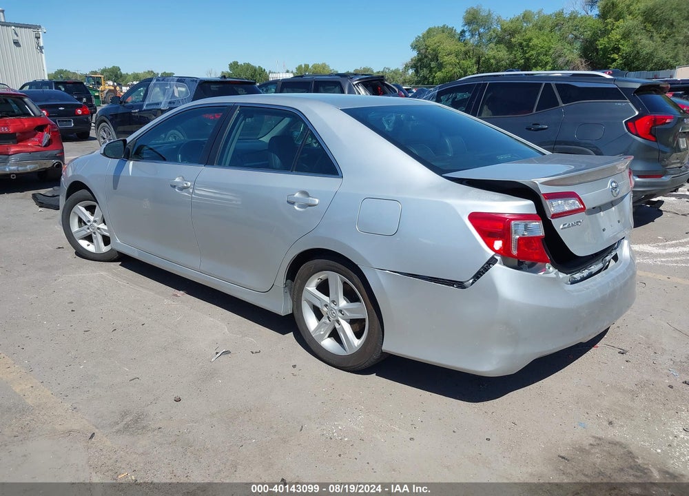2014 TOYOTA CAMRY SE VIN: 4T1BF1FK9EU807098