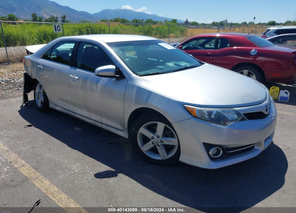 2014 TOYOTA CAMRY SE VIN: 4T1BF1FK9EU807098