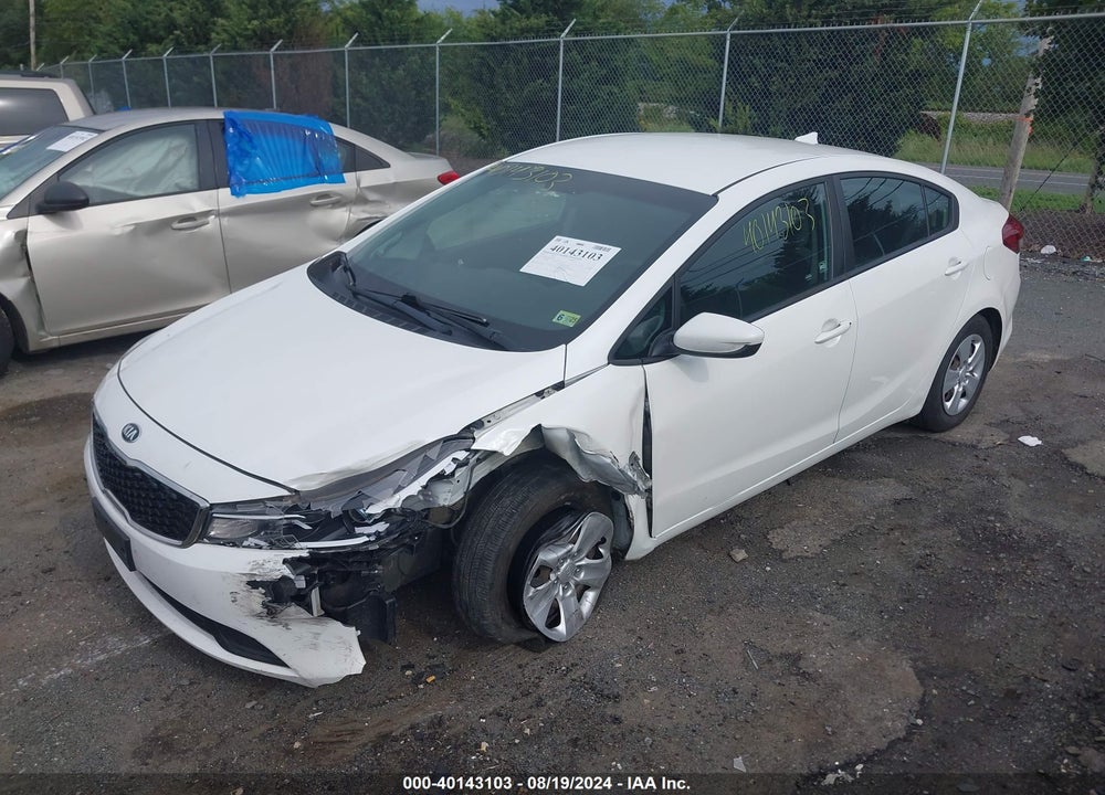 2018 KIA FORTE LX VIN: 3KPFL4A76JE260691