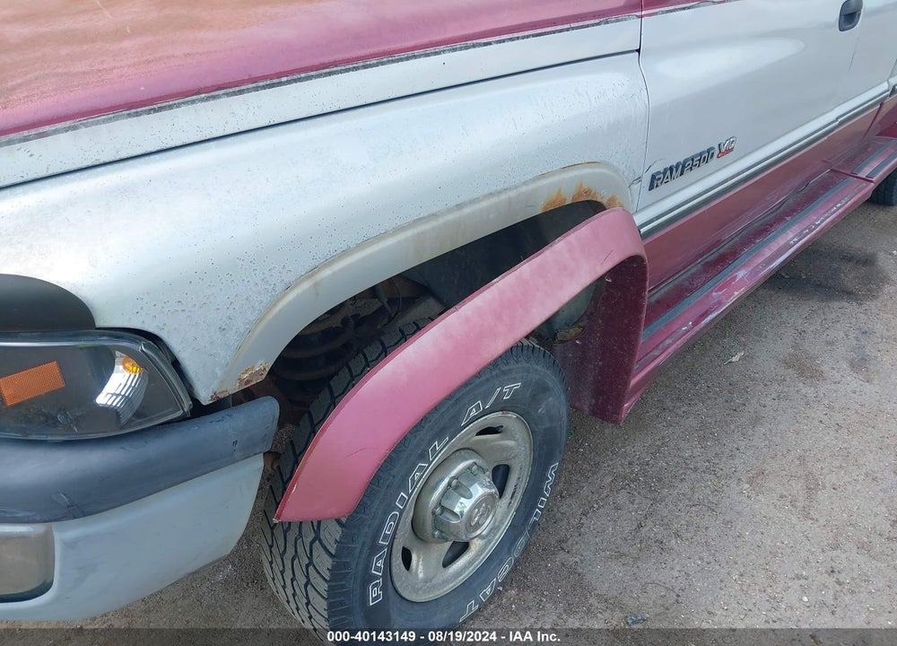 1995 DODGE RAM 2500 VIN: 3B7KF23W1SM136172
