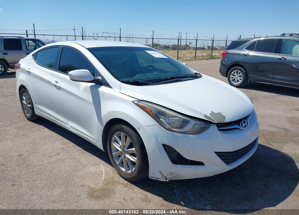 2016 HYUNDAI ELANTRA SE VIN: 5NPDH4AE9GH713858