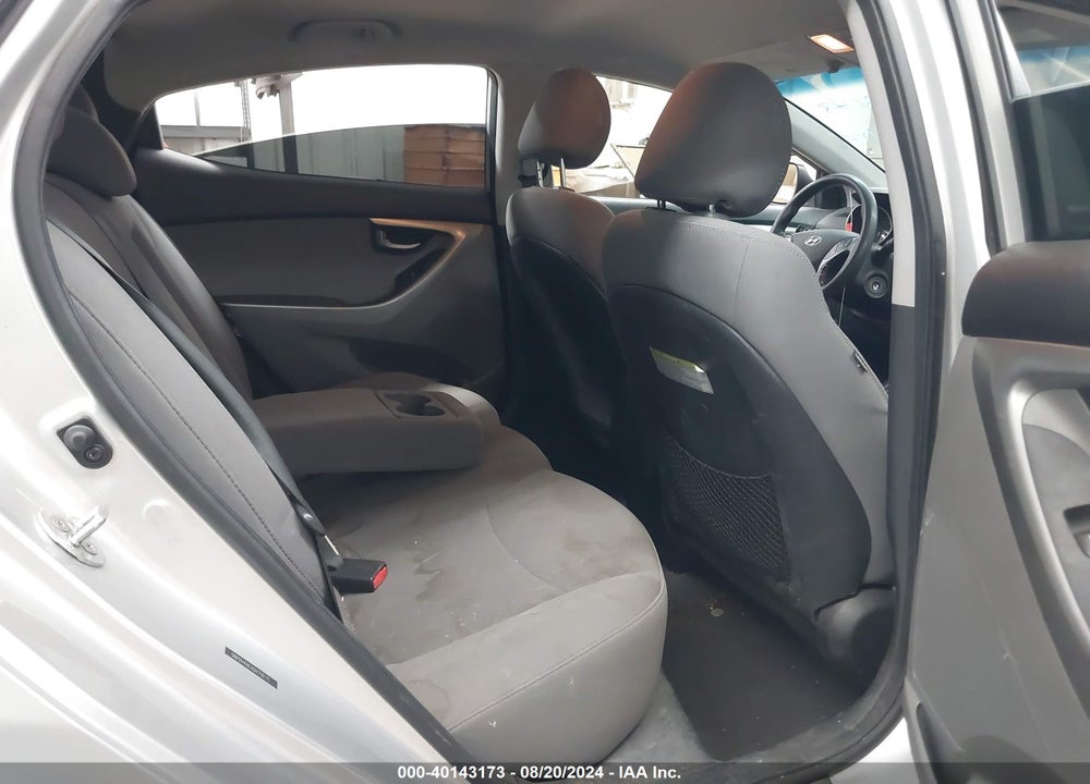 2016 HYUNDAI ELANTRA SE VIN: 5NPDH4AEXGH716171