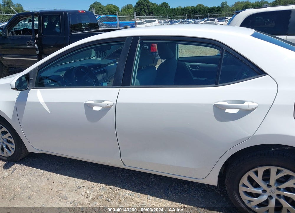 2017 TOYOTA COROLLA LE VIN: 2T1BURHE8HC851191