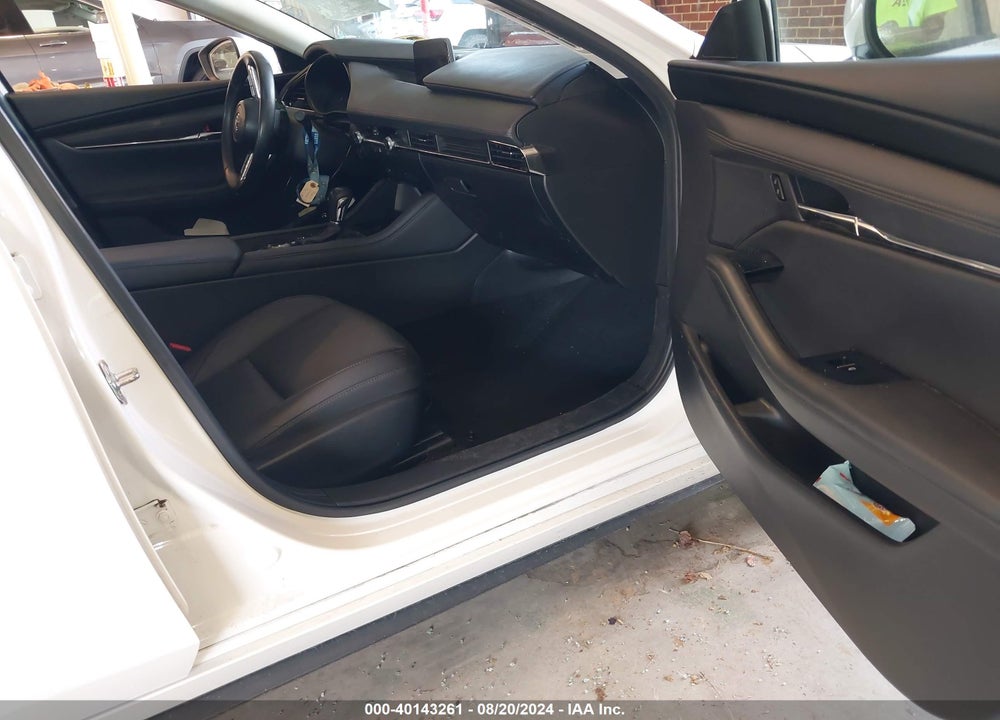 2019 MAZDA 3 SELECT PACKAGE VIN: 3MZBPAAL8KM107068