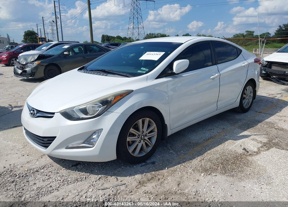 2016 HYUNDAI ELANTRA SE VIN: 5NPDH4AE9GH655539