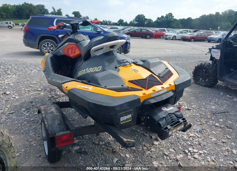 2019 SEADOO JETSKI VIN: YDV72925L819