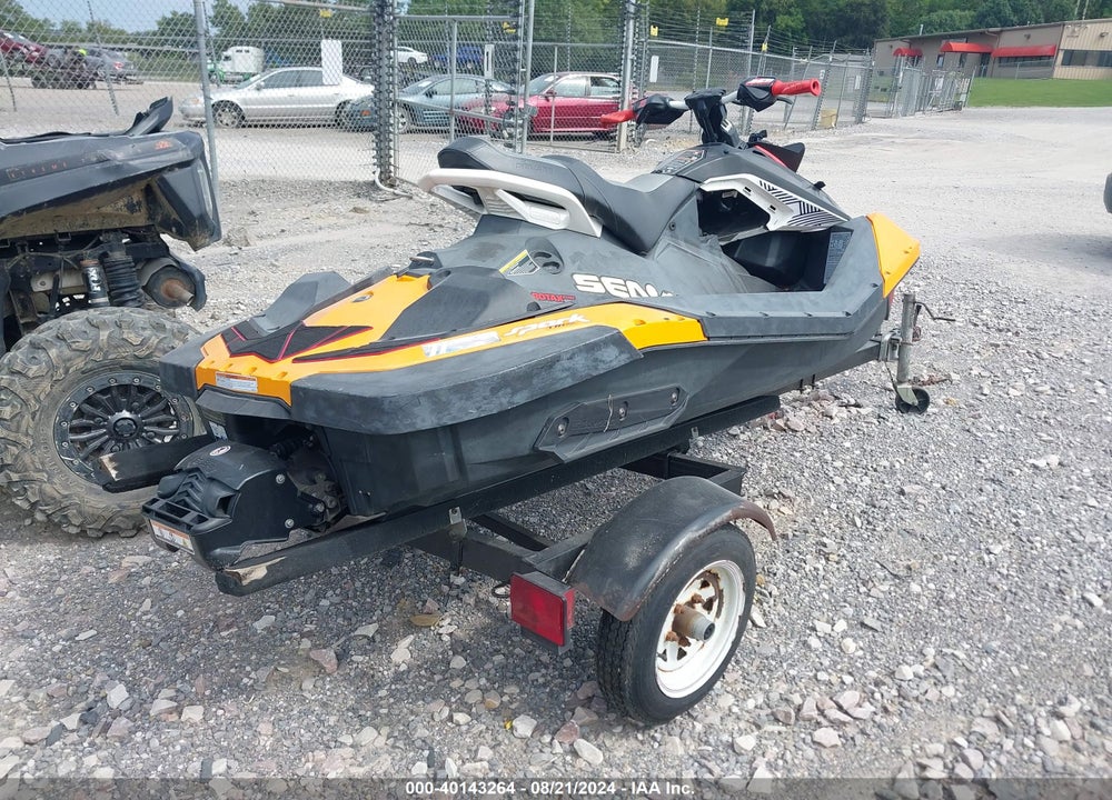 2019 SEADOO JETSKI VIN: YDV72925L819