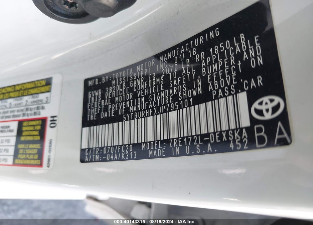 2018 TOYOTA COROLLA SE VIN: 5YFBURHEXJP795101