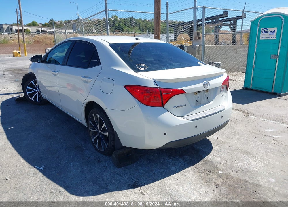 2018 TOYOTA COROLLA SE VIN: 5YFBURHEXJP795101
